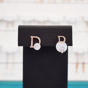 볼라레 세이브존01 20대여자쇼핑몰 D 큐빅 볼드귀걸이 spe557