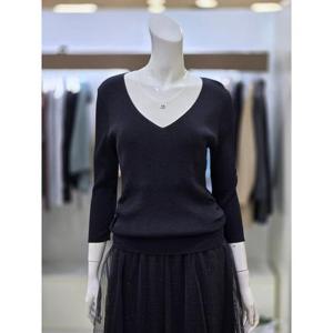 소고트리아나 세이브존07 브이넥 긴팔 니트 AK1TA01