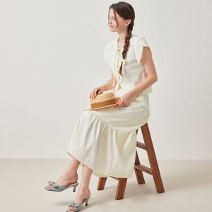 FOCUS   2SET 튤립소매 블라우스+티어드 롱 스커트 PBBF5M3BL5201