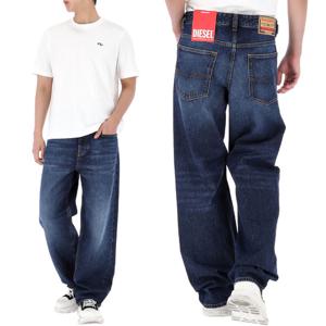 25FW 디젤 2001 D-MACRO 릴렉스 데님 팬츠 A11598 09I27 01