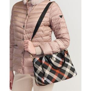 닥스 골프 여성 25FW ONLINE EXCLUSIVE 블랙믹스 클래식 체크 토트백 DNGF5F956BA