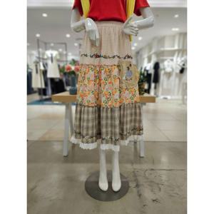 [포커스]MARIO포커스 꽃자수 밑단 레이스 스커트 FM5D3SK31971