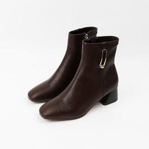 [신난다슈] 여성 앵클부츠 5cm 여자 숏 앵글 부츠 기모 소가죽 발편한 통굽 MRO257150 브라운