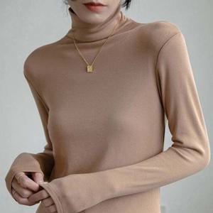 여성티셔츠 폴리티 F006420 심플 실켓 티셔츠