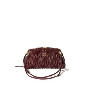 25 FW 미우미우 카프리스 레더 클러치 5BF130VOLOAN88 TP443771455