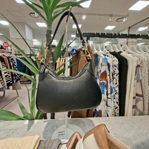 올리비아하슬러 HC42 미니가방 OHEFB1101