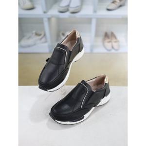 [코디엘루]베이직 소가죽 통굽 슬립온 스니커즈 5cm CDMD501156-