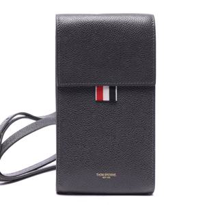 [톰브라운] 21FW 남성 삼선탭 폰 홀더 크로스백 (MAC113A_00198_025_21F)