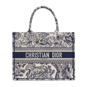 디올 북 토트 미디엄 에크루 and 블루 자수 M1296ZTDT_M34I