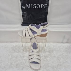 [미소페]By미소페 라이트 웨지 스트랩 샌들 112HH424SD012 IVORY