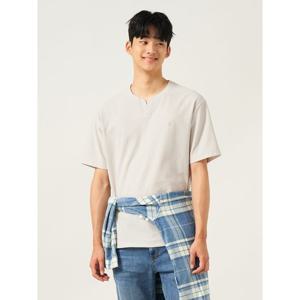 [25FW 신상] [빈폴멘] 메쉬 슬릿넥 반소매 티셔츠  아이보리 (BC5742C020)