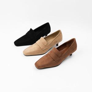 [신난다슈] 여성 구두 펌프스 힐 3cm 여자 로퍼 힐 단화 발편한 낮은굽 스웨이드 NF252451