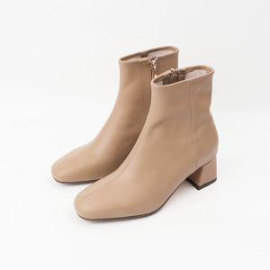 [신난다슈] 여성 앵클 부츠 힐 5cm 여자 숏 앵글 부츠 소가죽 발편한 통굽 MRO257049 그레이