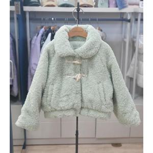 컬리수 세이브존04 덤블토글숏더플점퍼 C244JM205P