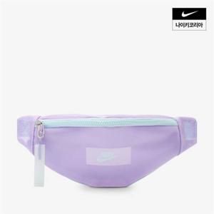 나이키 크로스바디 백(스몰, 1L) HF8174-515 320588