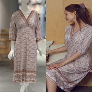 [비너스]브라착용없이 입는 아이보리 보더나염 노브라 원피스 (VGN7082)