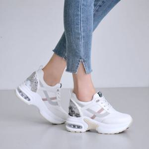 에스유니 9cm 에어쿠션 여성 키높이 통굽 스탠딩화 운동화 치어리더 신발