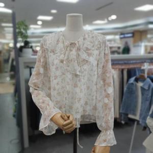 아날도바시니 DP01 프릴 플로랠 블라우스 AY04BL30S