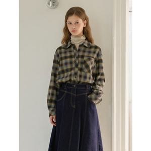 올리브데올리브 (OE5WBA32) 자수장식 포켓 체크 셔츠