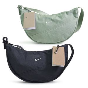 [나이키]나이키 크로스백 아우라 초승달 가방 HQ4370-010 370 01