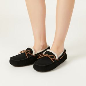 어그 1107949 BLK 다코타 블랙 모카신 플랫슈즈