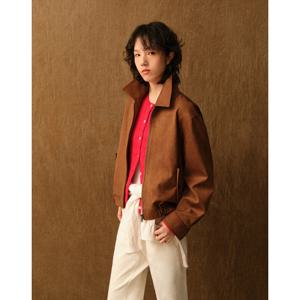 헤지스 여성 26SS 아이코닉 케이블 긴팔 크루넥 가디건 레드 HSSW6AC11R2