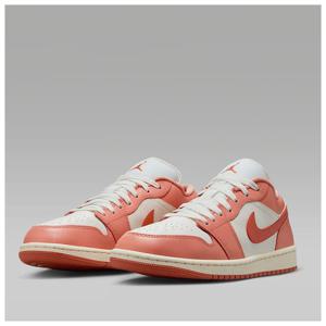 나이키 국내매장판 여성 스니커즈 에어 조던 1 로우 W DC0774-180