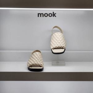 [무크]무크 422514 AQ 여성 드레쉬한 메쉬타입의 슬링백 샌들 CS