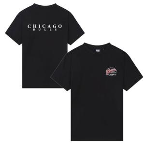 [NBA] CHI 아카이브 레터링 반팔티셔츠 (블랙) N252TS021P