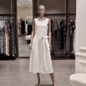 [알렉시스엔] 제시뉴욕 나일론혼방 민소매원피스 BF55NLOT0330