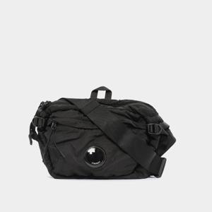 CP컴퍼니 26SS 나일론B 남성 바디백 RCCMAC734A 005269G 999