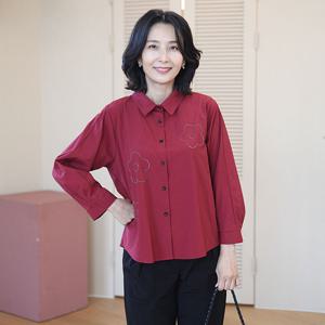 [쉬즈마담]T57386 등주름 꽃체인자수 남방 50대 40대 엄마옷