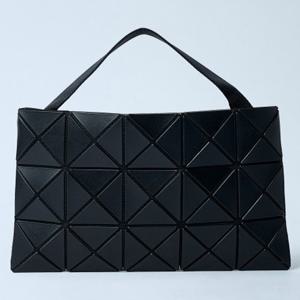 26 SS 바오바오 이세이미야케 Lucent 루센트 매트 타일 크로스백 블랙 BB58AG687 16