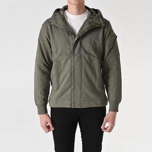 CP컴퍼니 레이즈 플리스 고글 남성자켓 카키 13CMSS055A 005086W 669