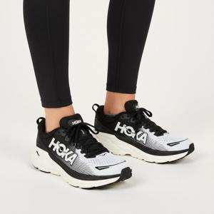 봄쇼핑찬스HOKA 여성 호카 스카이플로우 와이드 블랙 화이트 1155118-BWHT