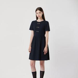 [씨씨콜렉트] 하프슬리브 라운드넥 원피스_C252MSE038