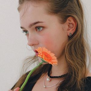 제이로렌 벨벳 진주 초커 목걸이 N01245