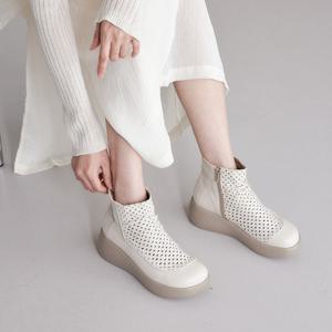 [지쎄] 26SS 천연가죽 국내수제화 아델라 메쉬 통굽 앵클 부츠 GIS-47225