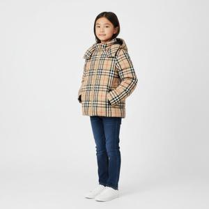 버버리키즈 빈티지체크 후드패딩 여아 자켓 810948910A