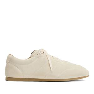 르메르 스웨이드 라운드 토 로우탑 스니커즈 FO0228 LL0134264