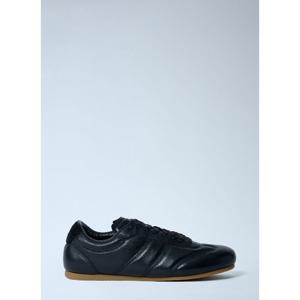 르메르 가죽 라운드 토 레이스업 스니커즈 FO0228 LL0023 BK999