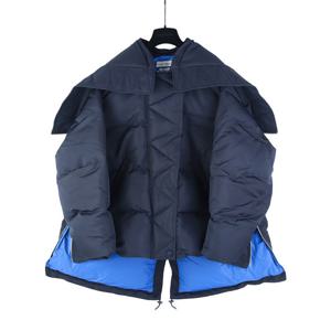 (명품) 알렉산더맥퀸 685642 푸퍼 하이넥 숏 패딩