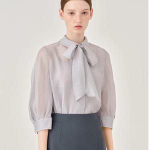 [케네스레이디]켈리즈 시어 블라우스 EVWBLQD990_BP