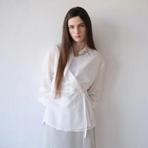 플라스틱아일랜드  (PS2WB382) 오버핏 더블 플래킷 블라우스