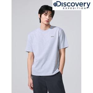 [디스커버리] 유니 세미오버핏 스몰로고 반팔티셔츠 DXRS75063-MGS
