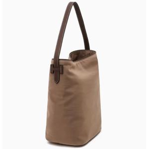 [헤지스ACC][쇼핑백동봉] [H-Nuve] 누베 H 나일론 다크베이지 레더콤비 숄더백 HIBA6E460I