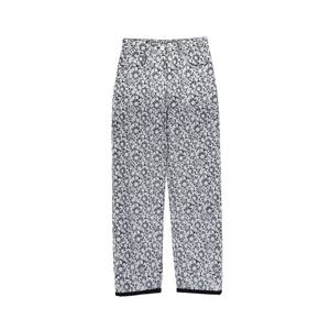 [엘러브] 새상품 샤넬 24B 까멜리아 패턴 데님 팬츠 36 블랙/화이트 6ET0502