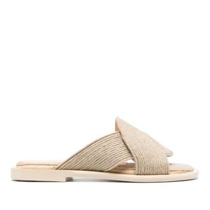 로에베 플랫샌들 L616465X54PETAL2123