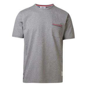 톰브라운 미디움 웨이트 저지 팁 포켓 크루넥 티셔츠 MJS010A014