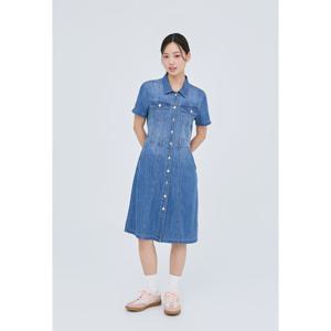 여성) 린넨 저온스 난스판 허리밴딩 솔트워싱 셔츠형 반팔데님원피스 AP2DDE474-MB